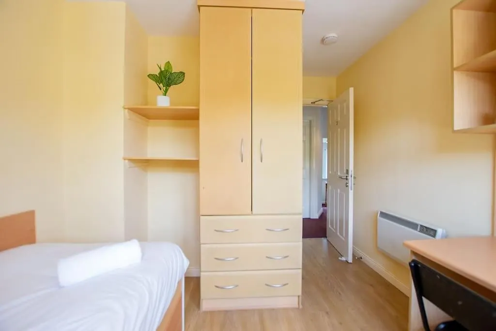 88 - Spacious Townhouse By Shortstays Galway Ferienhaus